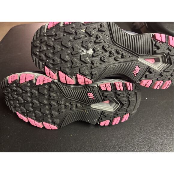 new balance 510 V5 Trail Thunder womens 7 running Sneakers Shoes - Picture 6 of 16